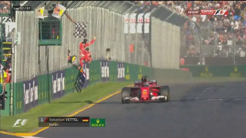 VETTEL 3