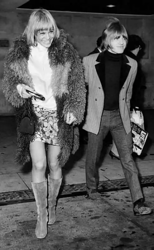 anita pallenberg e brian jones