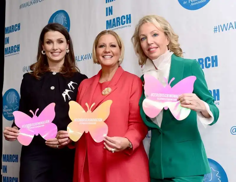 Camilla di Borbone allo Stock Exchange di New York con la First Lady di Panama Lorena Castillo de Varela e  Bridget Moynahan