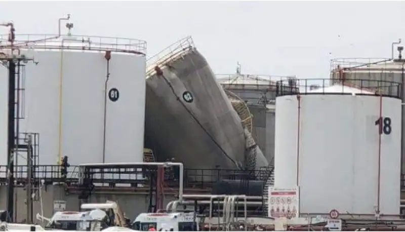  esplosione al porto di livorno