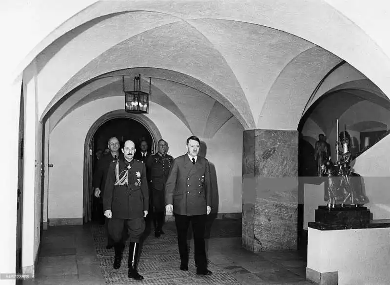 hitler insieme a boris iii d ungheria al berghof