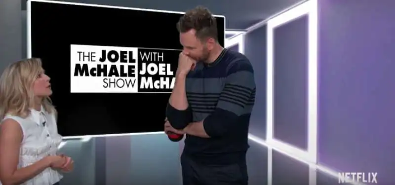 kristen bell e joel mchale 3