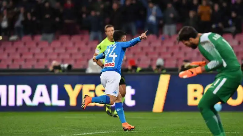 napoli roma insigne