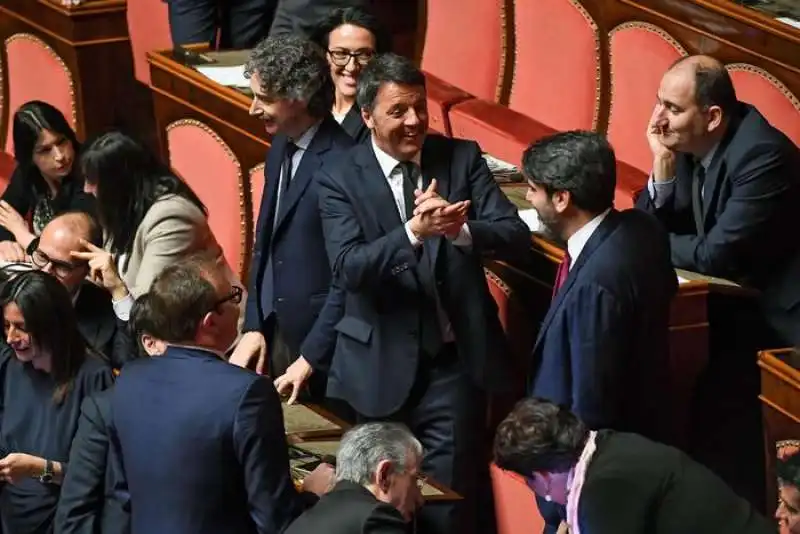 RENZI PRIMO GIORNO DA SENATORE