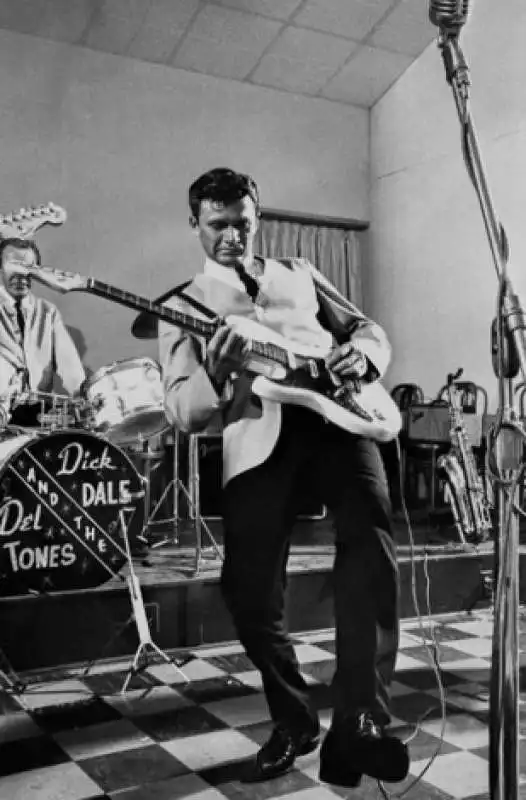 dick dale 8