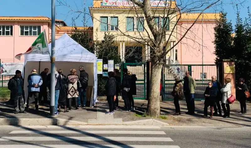 foto di seggi a roma di filippo sensi  3