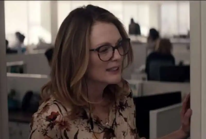 gloria bell 2