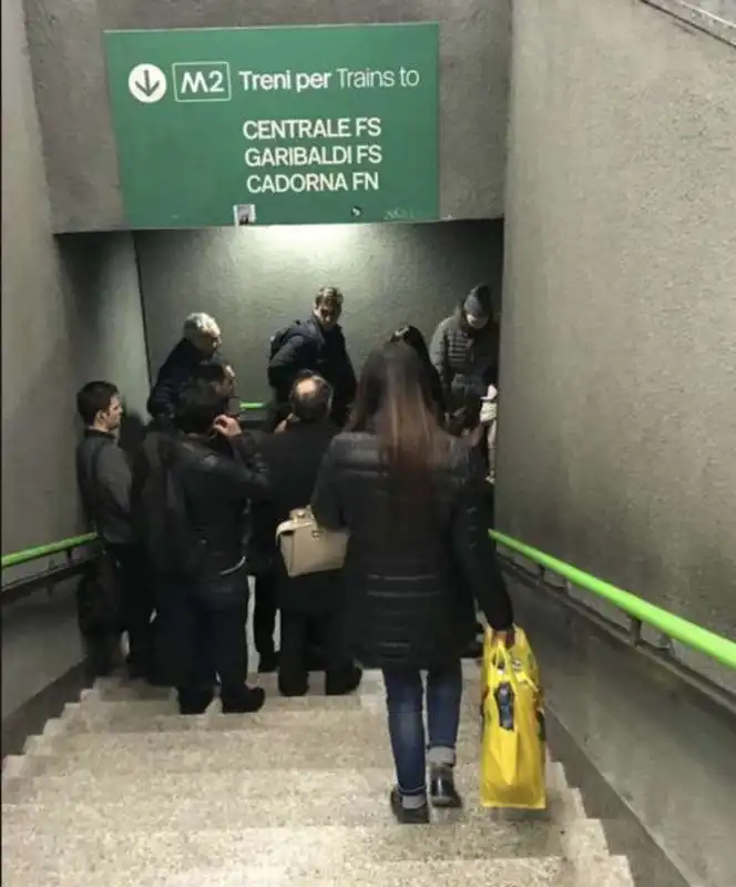 incidente metro milano 3