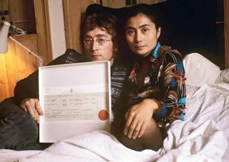 john lennon e yoko ono 1 8