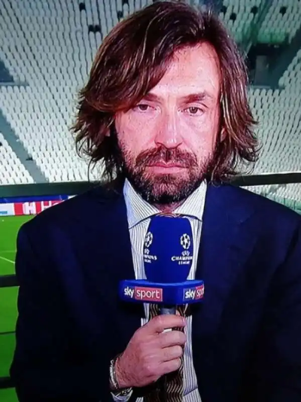 la gioia di andrea pirlo dopo juventus atletico madrid