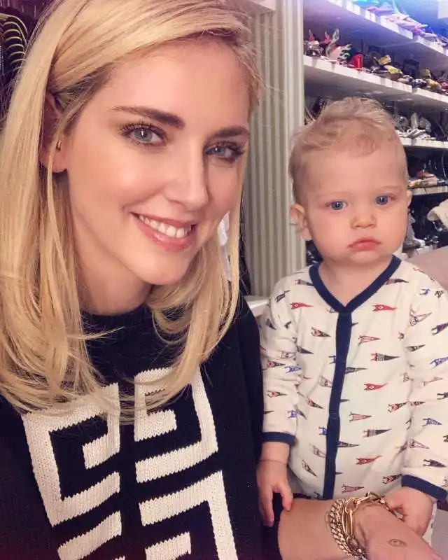 leone lucia con chiara ferragni 1