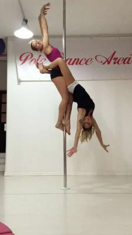 maddalena  corvaglia pole dance