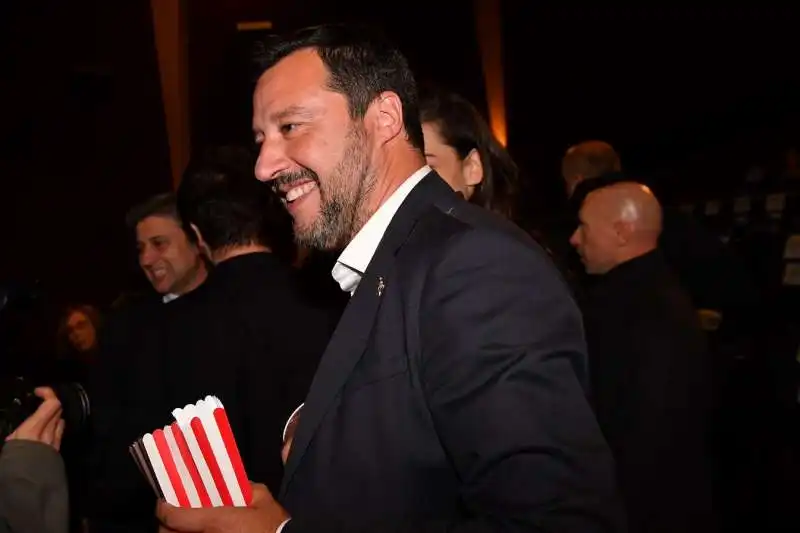 matteo salvini e francesca verdini all anteprima di dumbo foto di bacco (1)