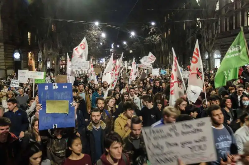 milano   corteo per l'ambiente   fridaysforfuture 16