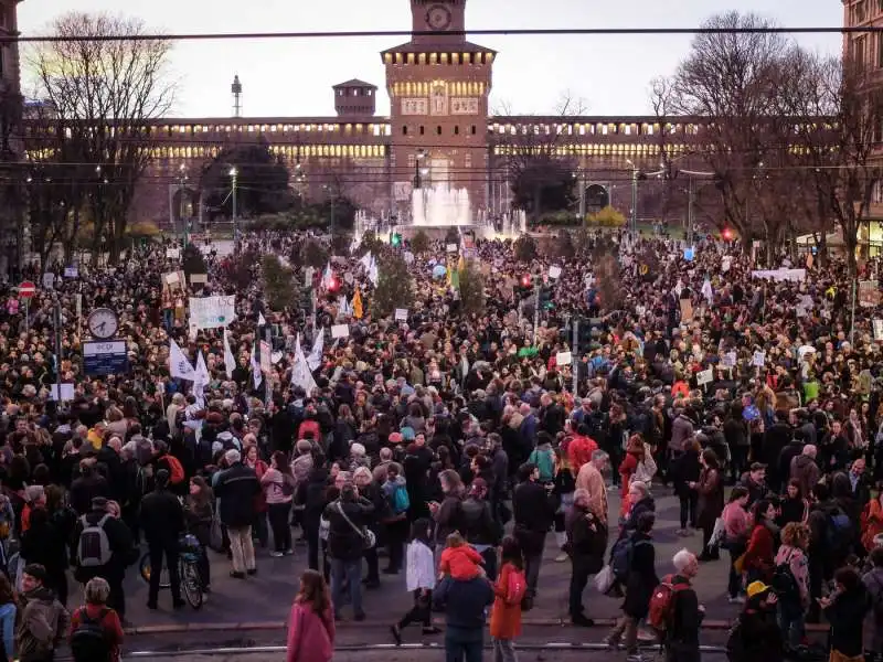 milano   corteo per l'ambiente   fridaysforfuture 20