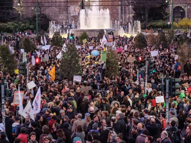 milano   corteo per l'ambiente   fridaysforfuture 5