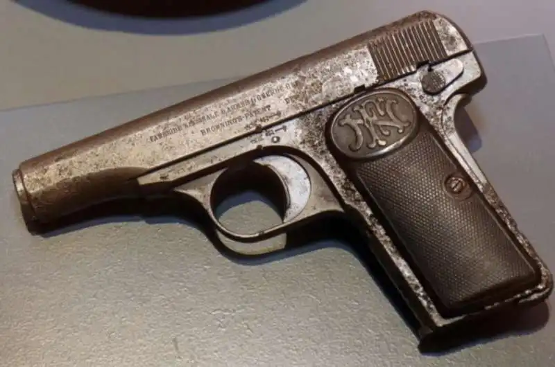 pistola di gavrilo princip 2