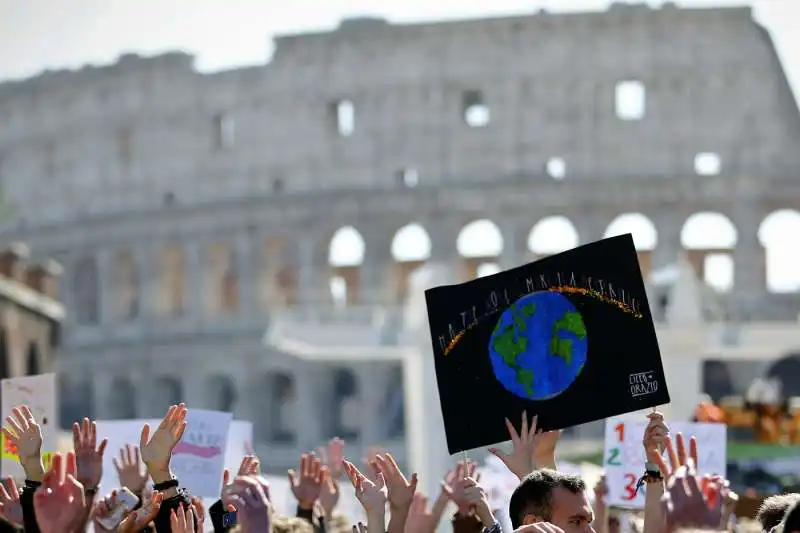 roma   corteo per l'ambiente   fridaysforfuture 12