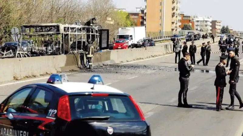 san donato milanese   sequestro del bus   ousseynou sy 2