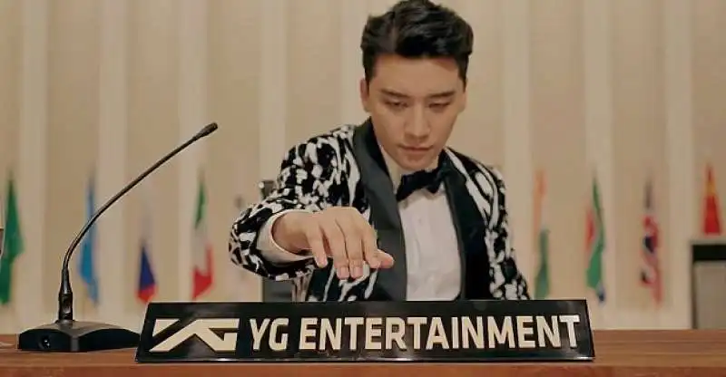 seungri 3