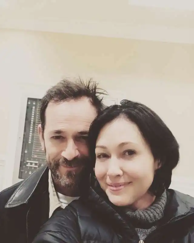 shannen doherty e luke perry  1