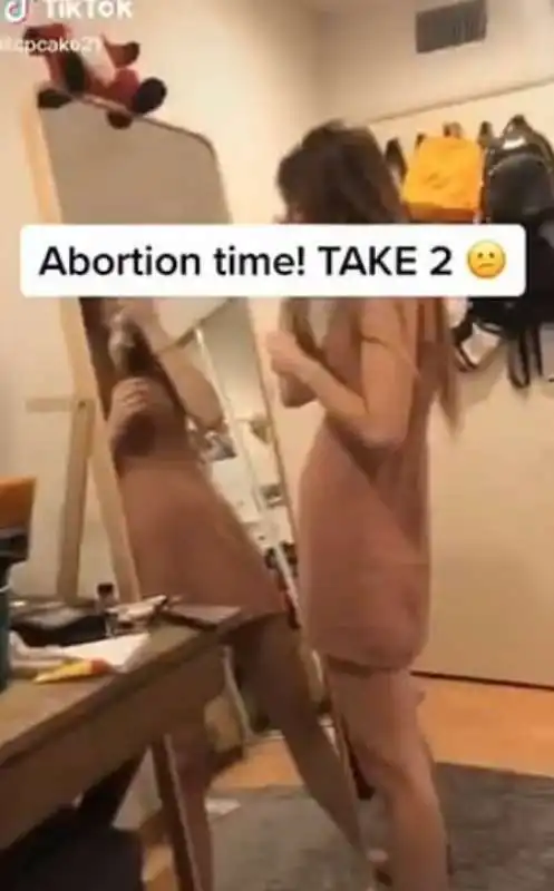 aborto su tiktok 1