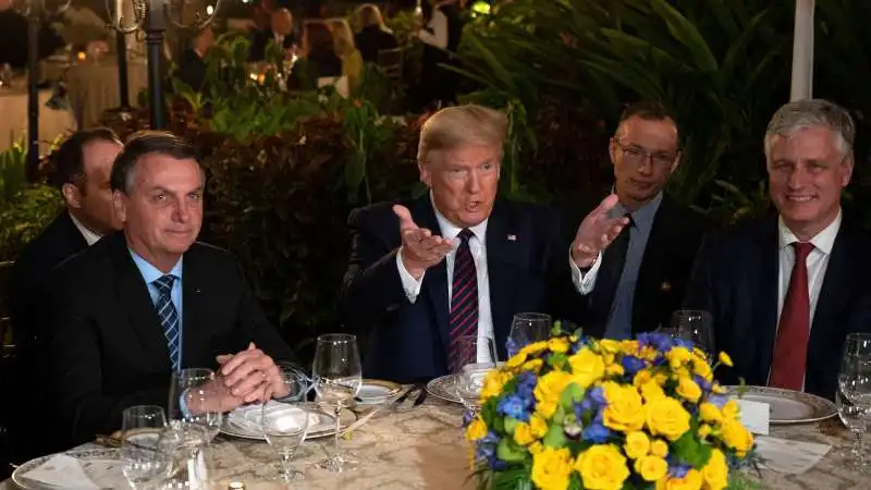 bolsonaro a tavola cont rump