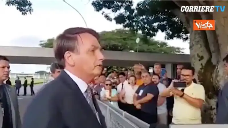 bolsonaro parla del coronavirus in italia 2