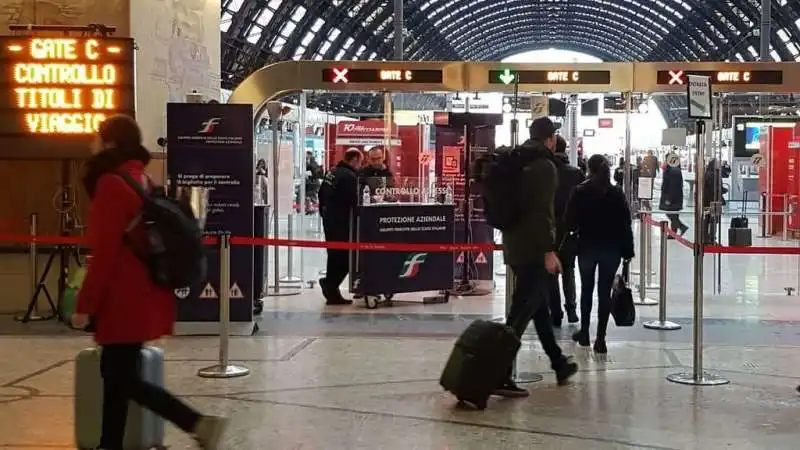 controlli in stazione a milano