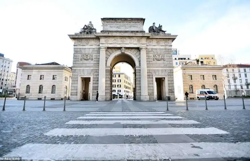 emergenza coronavirus   porta garibaldi milano