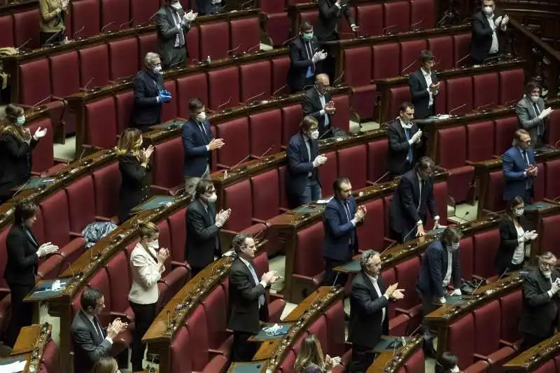 il parlamento ai tempi del coronavirus 3