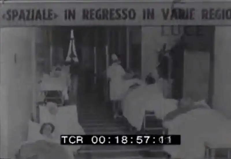 l'influenza spaziale nel video dell'archivio luce 3