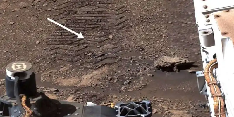 le immagini di marte del rover curiosity 1