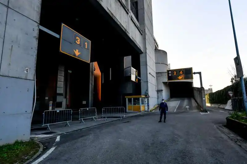 milano, ospedale in fiera 2