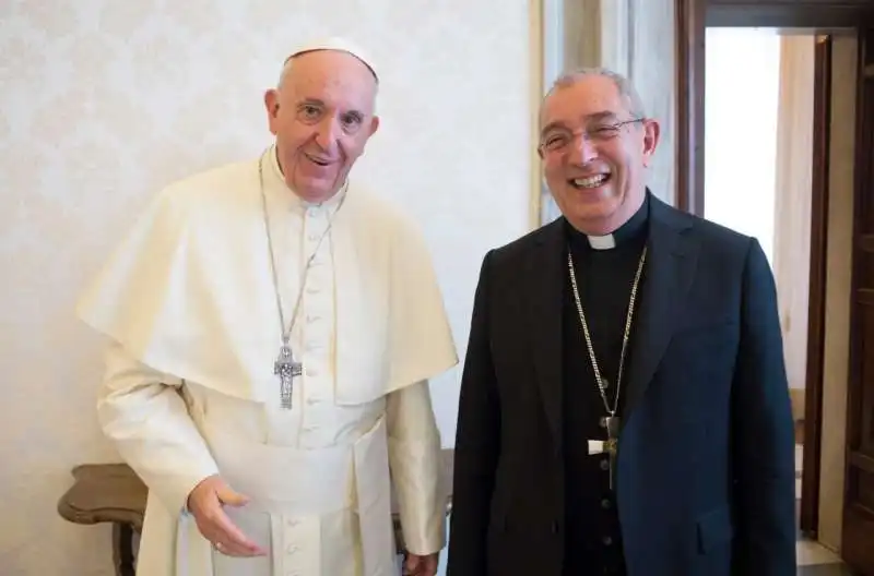 PAPA BERGOGLIO E IL CARDINALE ANGELO DE DONATIS