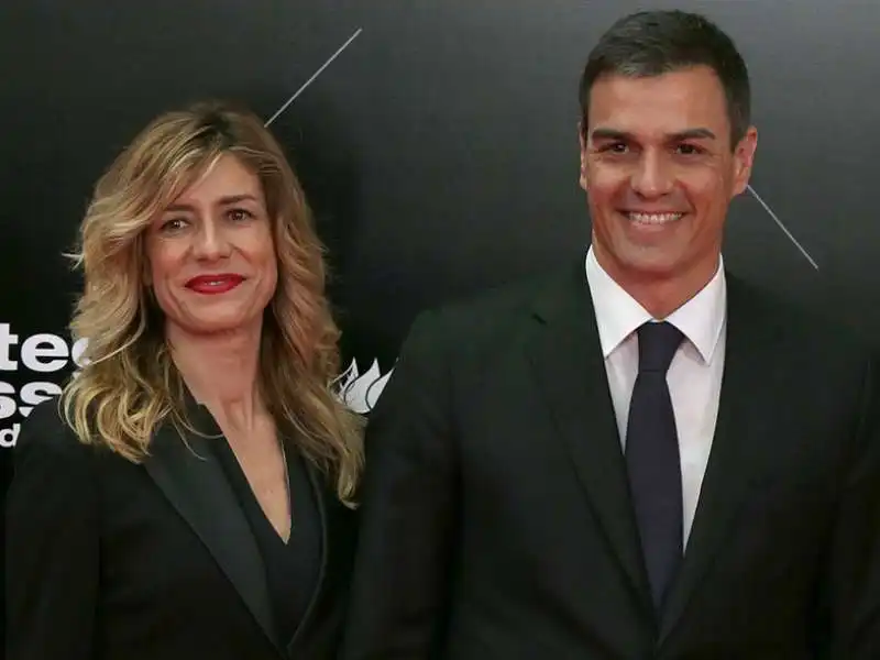 pedro sanchez con la moglie