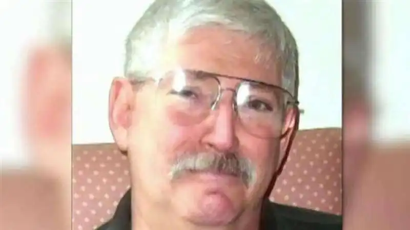 robert levinson 3