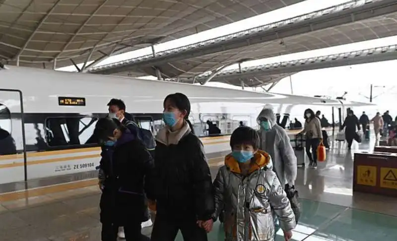 stazione di wuhan 2