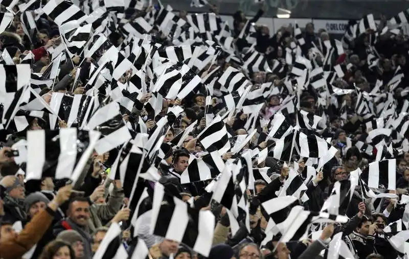 TIFOSI DELLA JUVENTUS     