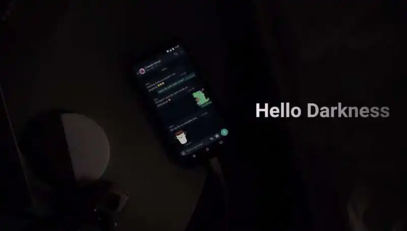 whatsapp introduce la dark mode