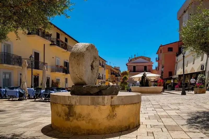 fontana san felice circeo