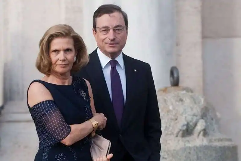 mario draghi con la moglie serena cappello