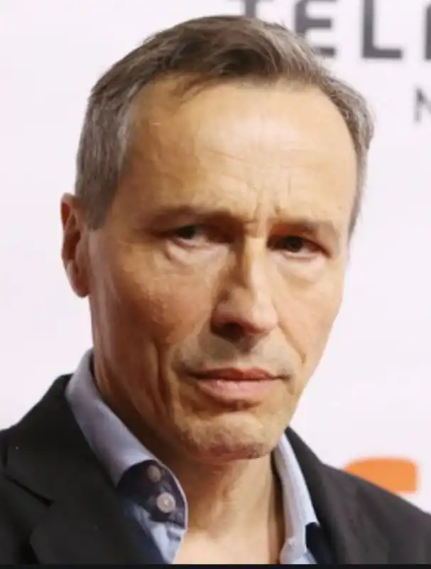 michael wincott