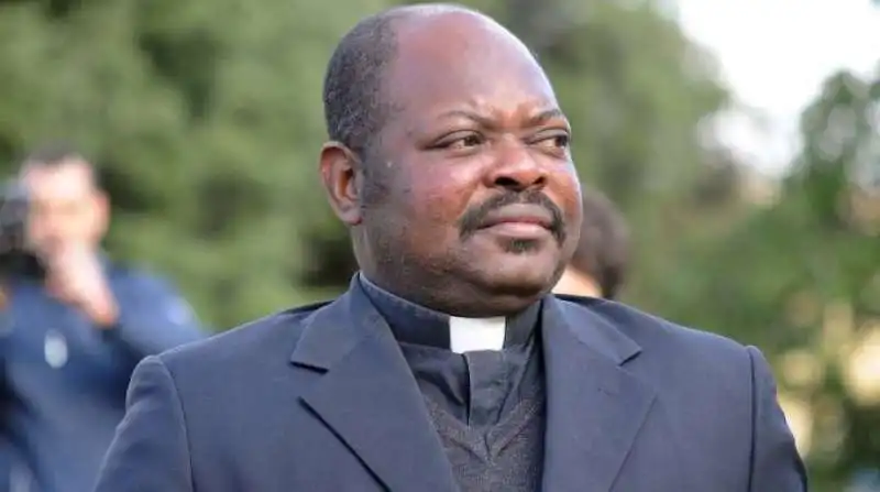 padre gratien alabi