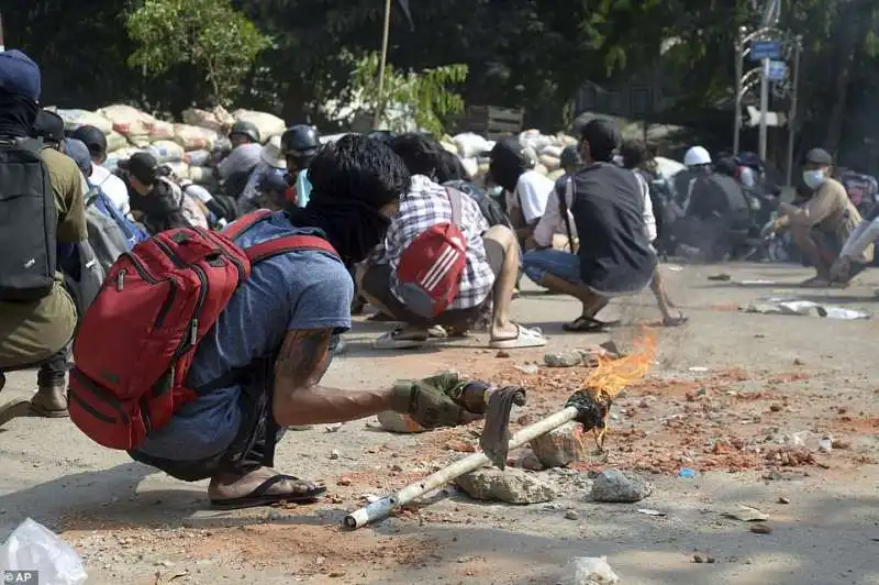 proteste in myanmar 2