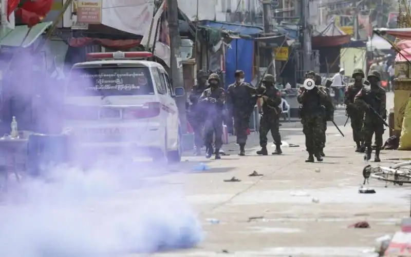 scontri e proteste in myanmar 2