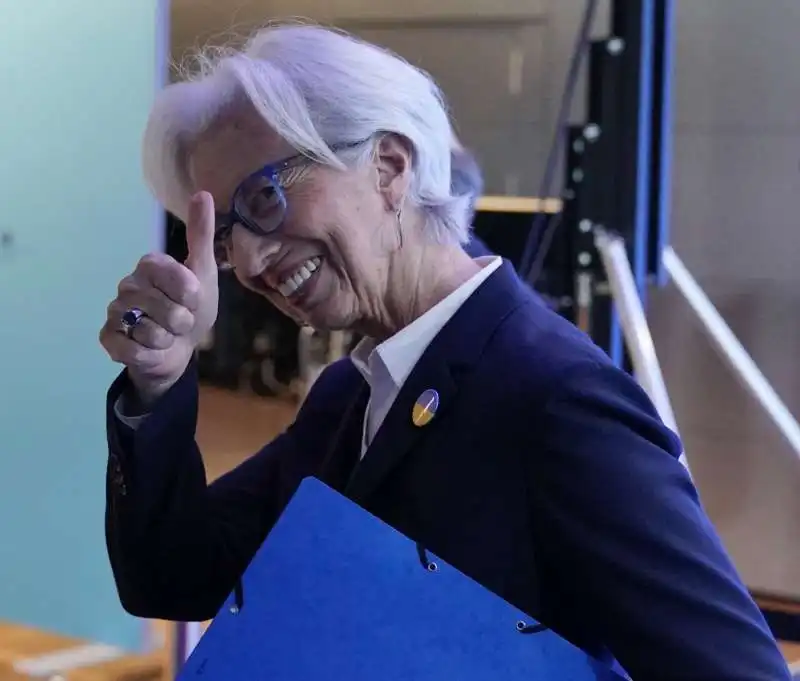 christine lagarde   4