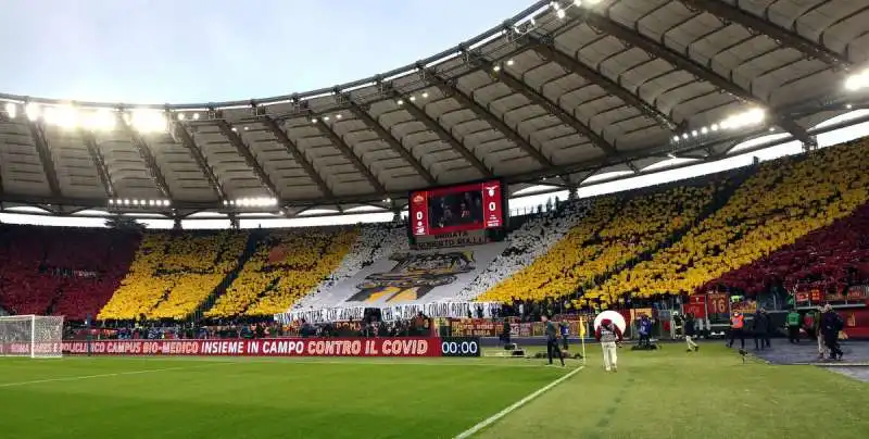 curva sud foto mezzelani gmt