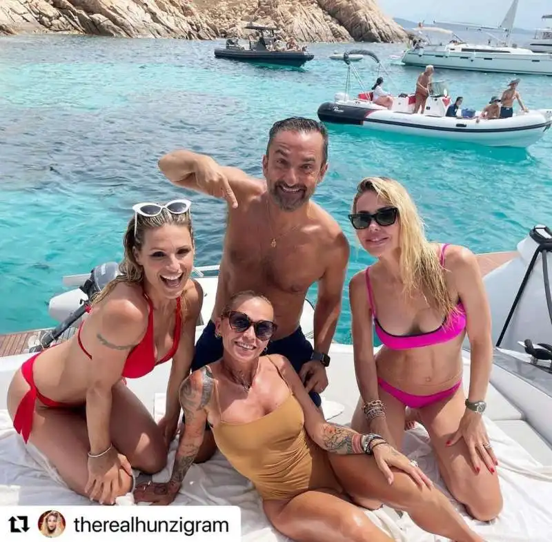 Graziella Lopedota Michelle Hunziker nicola savino ilary blasi