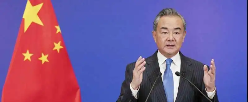 il ministro degli esteri cinese wang yi 5